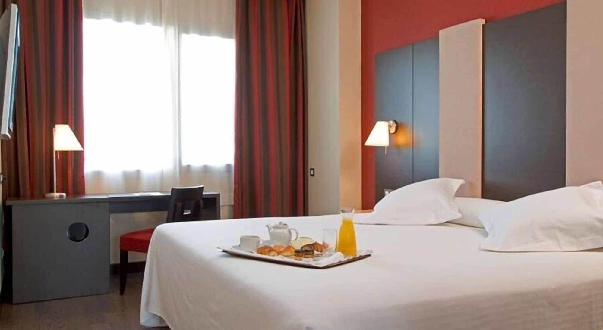 Azz Pamplona Norte Hotel Berriozar المظهر الخارجي الصورة