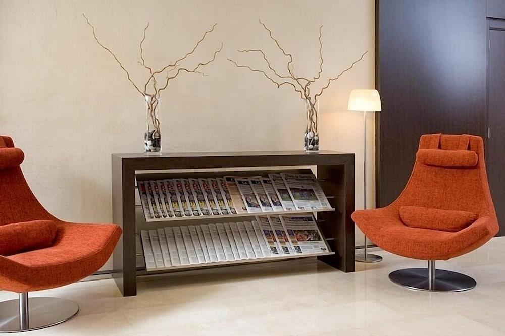 Azz Pamplona Norte Hotel Berriozar المظهر الخارجي الصورة