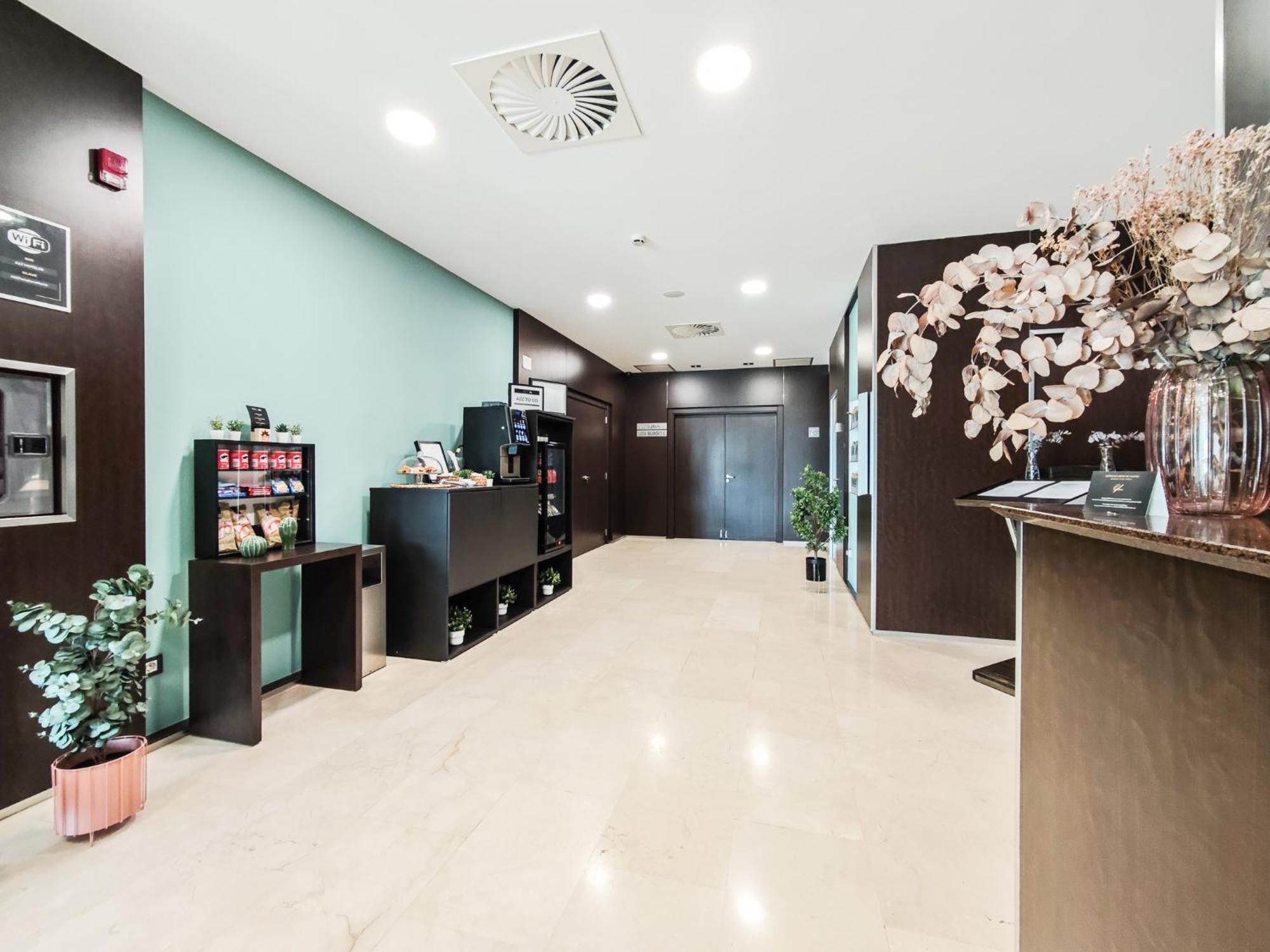 Azz Pamplona Norte Hotel Berriozar المظهر الخارجي الصورة